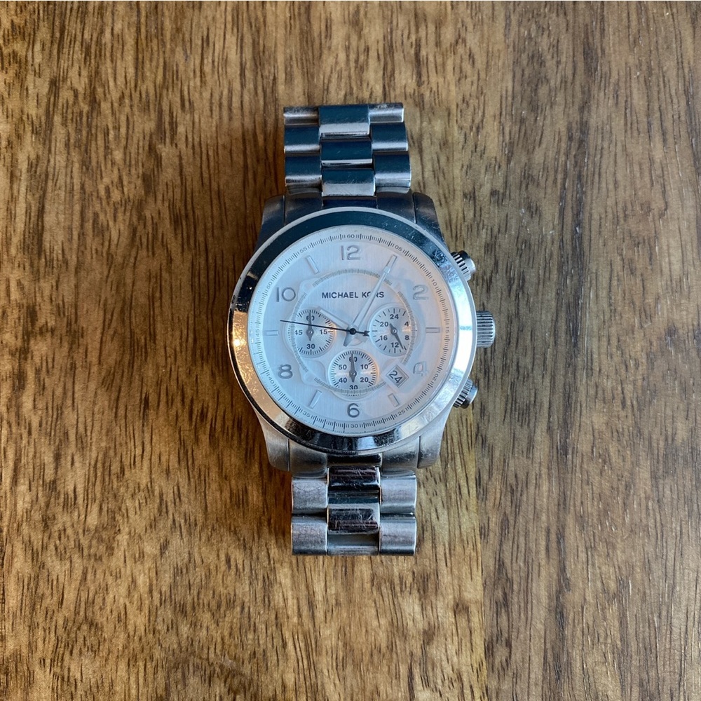 Michael Kors Oversized Silver-Tone Face